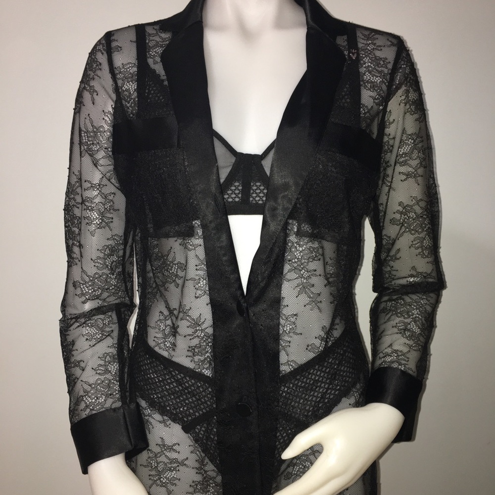 NWT three piece vs set